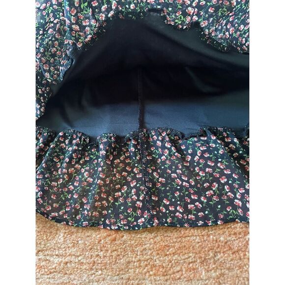 Sienna Sky Floral Ruffle Multi Color Mini Skirt, Size L - Picture 5 of 8